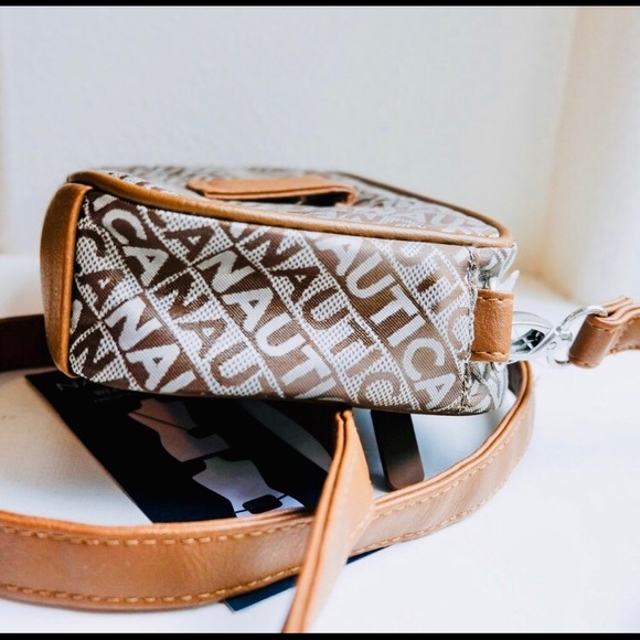 Nautica- Mini bag - Crossbody or Belt Bag - Picture 6 of 12